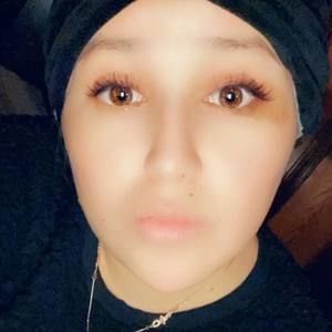 Meet your Posher, Irenke